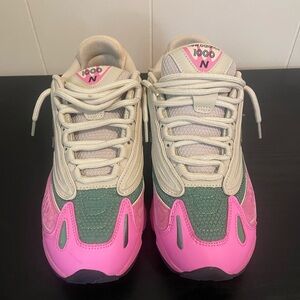 New Balance Womwns Shoes - Pink and Green